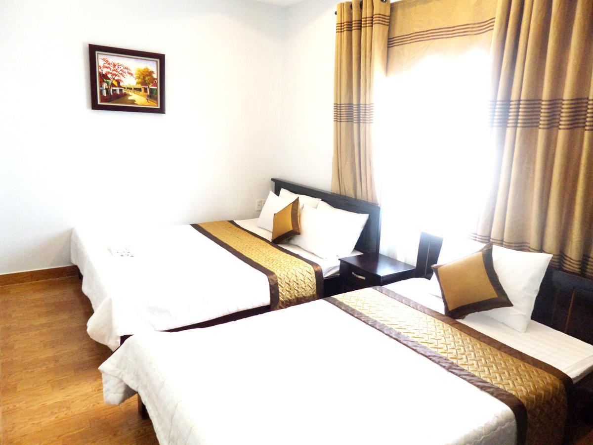 Crown Hotel Da Nang Buitenkant foto